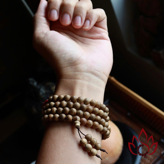 Vòng Trầm Hương 108 Hạt | 7 Ly | Trầm tốc Kiến Tự Nhiên